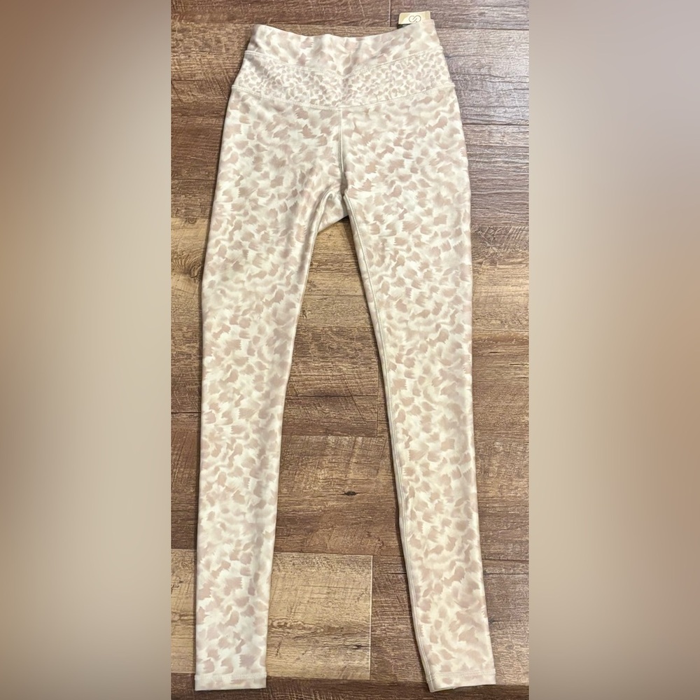 CALIA By Carrie Underwood Essential Print Leggings Brushed Camo XS NWT